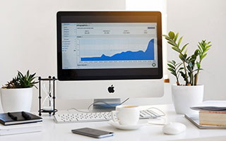 开云-立陶宛男篮惊艳全场，瓦兰丘纳斯刷新历史纪录，逆转湖人震撼世界